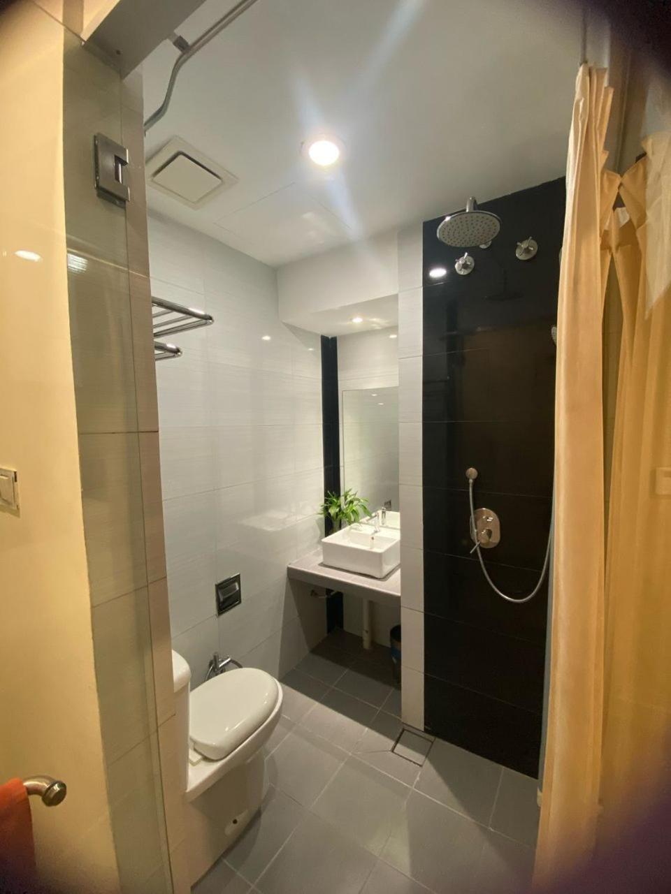 Hotel Vevo Puchong Malaysia Экстерьер фото