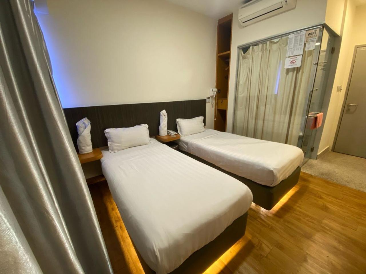 Hotel Vevo Puchong Malaysia Экстерьер фото