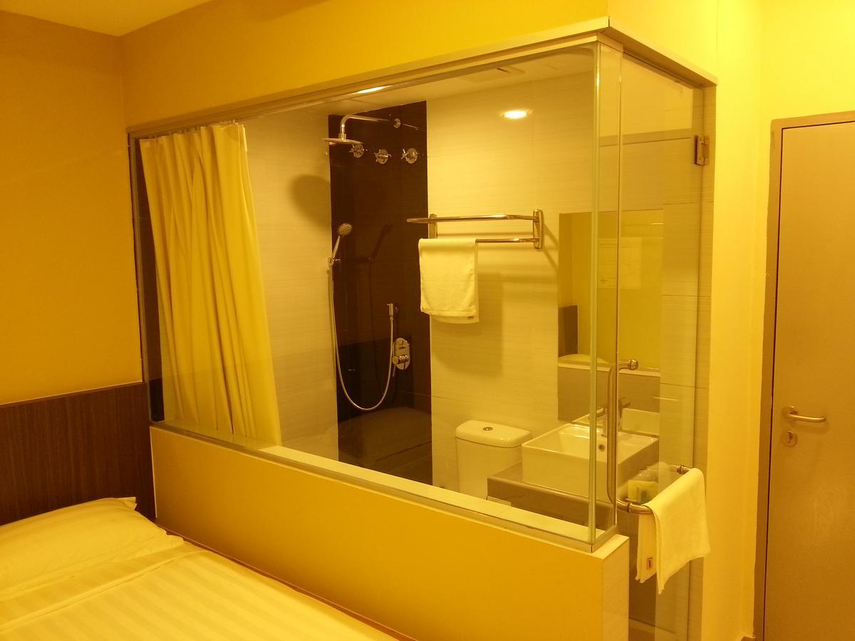 Hotel Vevo Puchong Malaysia Экстерьер фото